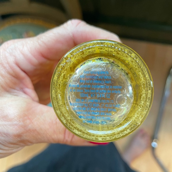 Discontinued Crabtree & Evelyn “Nadira” Room Spray, 3.4 Oz. - Picture 4 of 5